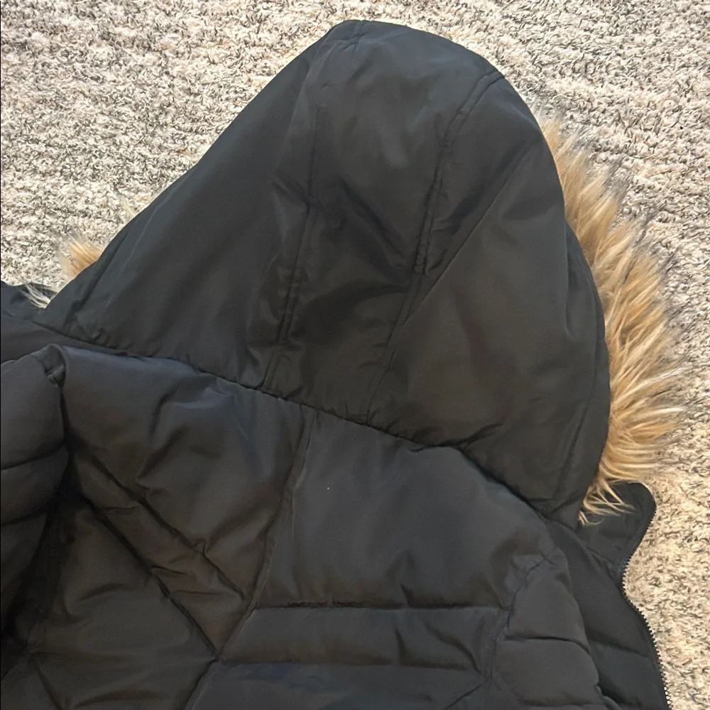 Madden Black Puffer Jacket with Faux Fur Hood size MM - Picture 16 of 16